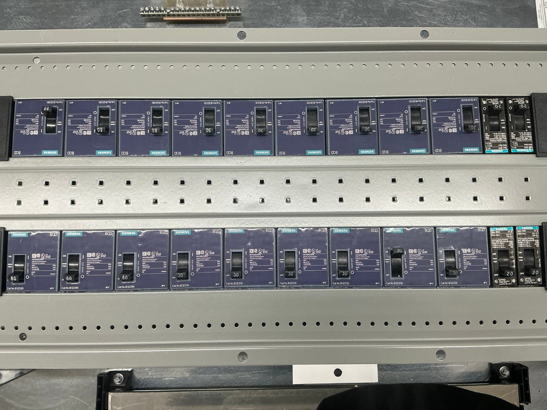 800 Amp Siemens Refurbished Panelboard Build